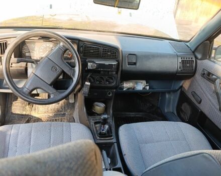 Белый Фольксваген Пассат Вариант, объемом двигателя 1.8 л и пробегом 285 тыс. км за 1150 $, фото 3 на Automoto.ua