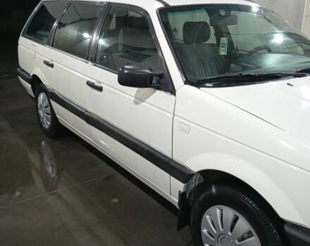 Білий Фольксваген Пассат Варіант, об'ємом двигуна 1.8 л та пробігом 258 тис. км за 2000 $, фото 8 на Automoto.ua