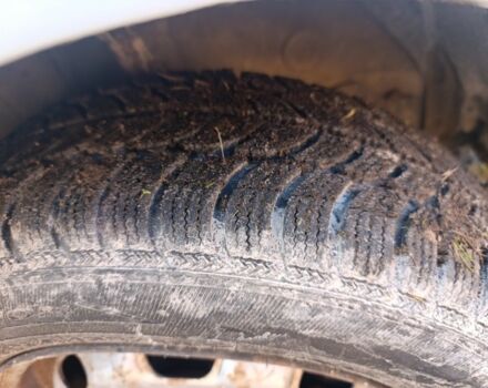 Белый Фольксваген Пассат Вариант, объемом двигателя 1.8 л и пробегом 285 тыс. км за 1150 $, фото 6 на Automoto.ua