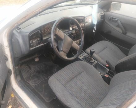 Білий Фольксваген Пассат Варіант, об'ємом двигуна 1.8 л та пробігом 255 тис. км за 925 $, фото 4 на Automoto.ua