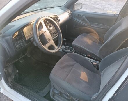 Белый Фольксваген Пассат Вариант, объемом двигателя 0 л и пробегом 200 тыс. км за 1999 $, фото 7 на Automoto.ua