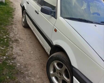 Білий Фольксваген Пассат Варіант, об'ємом двигуна 1.8 л та пробігом 145 тис. км за 1350 $, фото 3 на Automoto.ua