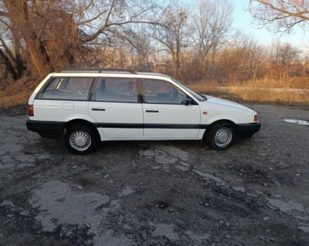 Белый Фольксваген Пассат Вариант, объемом двигателя 0 л и пробегом 200 тыс. км за 1999 $, фото 5 на Automoto.ua