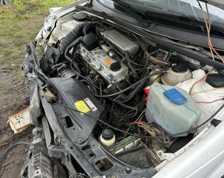 Білий Фольксваген Пассат Варіант, об'ємом двигуна 0 л та пробігом 300 тис. км за 800 $, фото 2 на Automoto.ua