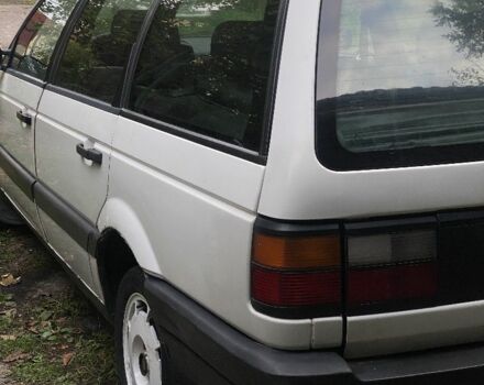 Фольксваген Пассат Вариант 1992 в Львове на Automoto.ua Белый Фольксваген Пассат Вариант, объемом двигателя 0 л и пробегом 250 тыс. км за 1000 $, фото 11 на Automoto.ua