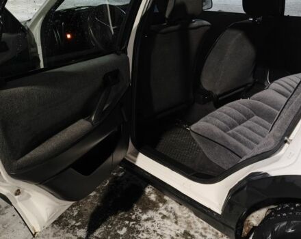 Білий Фольксваген Пассат Варіант, об'ємом двигуна 2 л та пробігом 270 тис. км за 1550 $, фото 14 на Automoto.ua