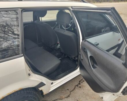 Білий Фольксваген Пассат Варіант, об'ємом двигуна 1.8 л та пробігом 531 тис. км за 2000 $, фото 11 на Automoto.ua