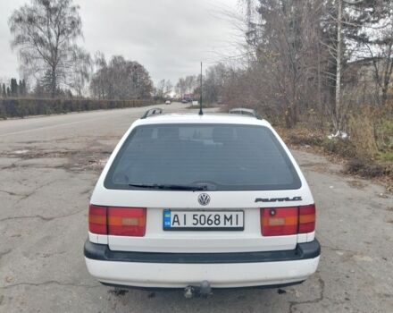 Білий Фольксваген Пассат Варіант, об'ємом двигуна 1.8 л та пробігом 531 тис. км за 2000 $, фото 17 на Automoto.ua