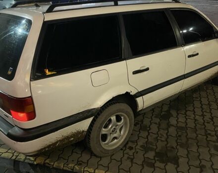 Белый Фольксваген Пассат Вариант, объемом двигателя 1.9 л и пробегом 440 тыс. км за 2600 $, фото 3 на Automoto.ua