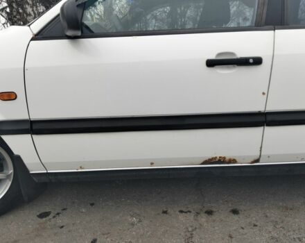 Білий Фольксваген Пассат Варіант, об'ємом двигуна 1.8 л та пробігом 531 тис. км за 2000 $, фото 7 на Automoto.ua