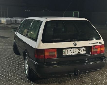 Белый Фольксваген Пассат Вариант, объемом двигателя 1.9 л и пробегом 300 тыс. км за 900 $, фото 3 на Automoto.ua