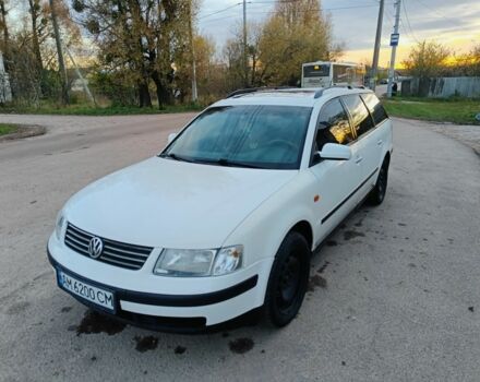 Белый Фольксваген Пассат Вариант, объемом двигателя 1.6 л и пробегом 458 тыс. км за 3700 $, фото 3 на Automoto.ua