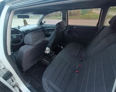 Белый Фольксваген Пассат Вариант, объемом двигателя 1.6 л и пробегом 458 тыс. км за 3700 $, фото 6 на Automoto.ua