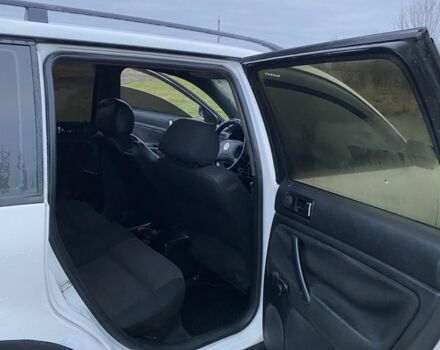 Білий Фольксваген Пассат Варіант, об'ємом двигуна 1.6 л та пробігом 297 тис. км за 3300 $, фото 6 на Automoto.ua