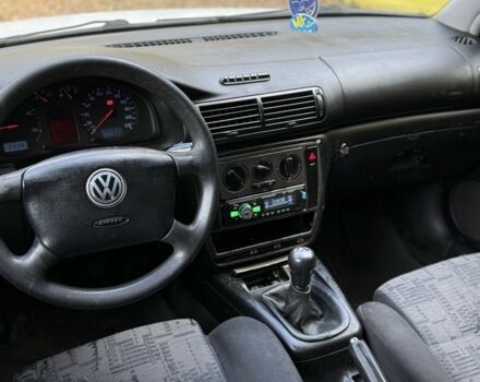 Білий Фольксваген Пассат Варіант, об'ємом двигуна 1.9 л та пробігом 300 тис. км за 1950 $, фото 8 на Automoto.ua