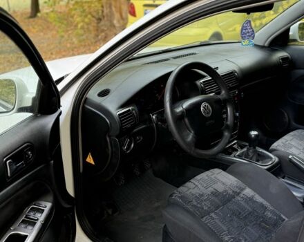 Білий Фольксваген Пассат Варіант, об'ємом двигуна 1.9 л та пробігом 300 тис. км за 1950 $, фото 9 на Automoto.ua