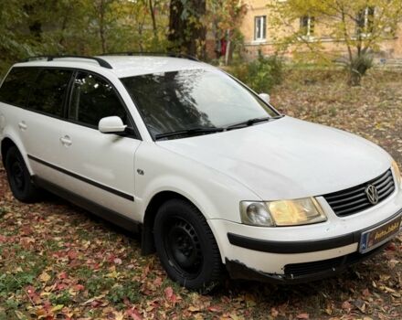 Білий Фольксваген Пассат Варіант, об'ємом двигуна 1.9 л та пробігом 300 тис. км за 1950 $, фото 2 на Automoto.ua