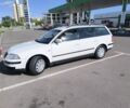 Белый Фольксваген Пассат Вариант, объемом двигателя 2 л и пробегом 274 тыс. км за 4200 $, фото 1 на Automoto.ua