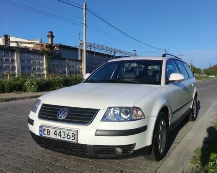 Белый Фольксваген Пассат Вариант, объемом двигателя 0 л и пробегом 333 тыс. км за 2000 $, фото 1 на Automoto.ua