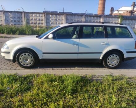 Белый Фольксваген Пассат Вариант, объемом двигателя 0 л и пробегом 333 тыс. км за 2000 $, фото 3 на Automoto.ua