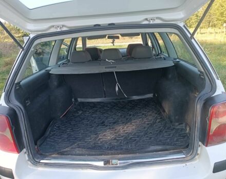 Фольксваген Пассат Вариант 2004 в Львове на Automoto.ua Белый Фольксваген Пассат Вариант, объемом двигателя 1.8 л и пробегом 206 тыс. км за 2622 $, фото 11 на Automoto.ua