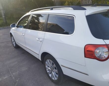 Белый Фольксваген Пассат Вариант, объемом двигателя 2 л и пробегом 294 тыс. км за 6600 $, фото 2 на Automoto.ua