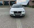 Белый Фольксваген Пассат Вариант, объемом двигателя 2 л и пробегом 263 тыс. км за 5999 $, фото 1 на Automoto.ua