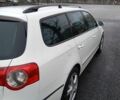 Білий Фольксваген Пассат Варіант, об'ємом двигуна 2 л та пробігом 210 тис. км за 5300 $, фото 1 на Automoto.ua
