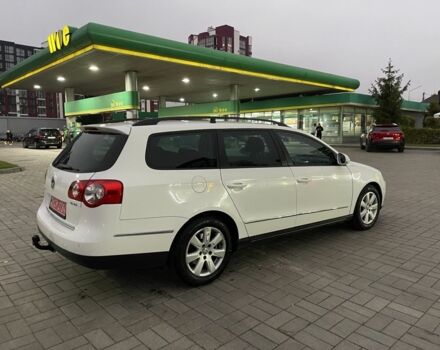 Белый Фольксваген Пассат Вариант, объемом двигателя 2 л и пробегом 273 тыс. км за 4999 $, фото 6 на Automoto.ua