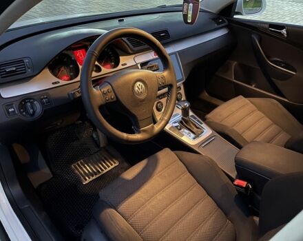 Белый Фольксваген Пассат Вариант, объемом двигателя 2 л и пробегом 273 тыс. км за 4999 $, фото 14 на Automoto.ua