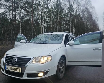 Белый Фольксваген Пассат Вариант, объемом двигателя 2 л и пробегом 290 тыс. км за 6500 $, фото 2 на Automoto.ua