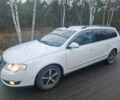 Белый Фольксваген Пассат Вариант, объемом двигателя 2 л и пробегом 290 тыс. км за 6500 $, фото 3 на Automoto.ua