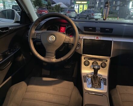 Белый Фольксваген Пассат Вариант, объемом двигателя 2 л и пробегом 273 тыс. км за 4999 $, фото 16 на Automoto.ua