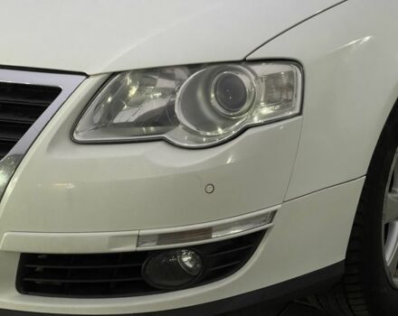 Белый Фольксваген Пассат Вариант, объемом двигателя 2 л и пробегом 273 тыс. км за 4999 $, фото 21 на Automoto.ua