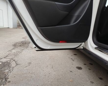 Білий Фольксваген Пассат Варіант, об'ємом двигуна 2 л та пробігом 320 тис. км за 8000 $, фото 9 на Automoto.ua