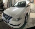 Белый Фольксваген Пассат Вариант, объемом двигателя 1.4 л и пробегом 220 тыс. км за 5100 $, фото 1 на Automoto.ua