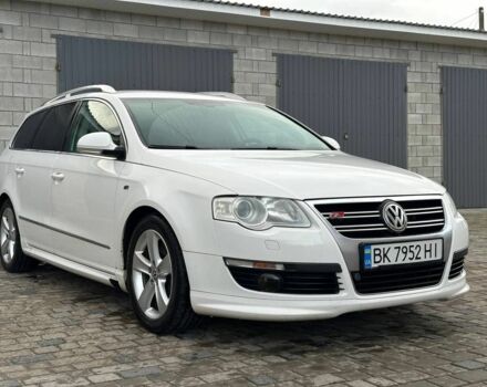 Белый Фольксваген Пассат Вариант, объемом двигателя 1.4 л и пробегом 300 тыс. км за 4800 $, фото 2 на Automoto.ua