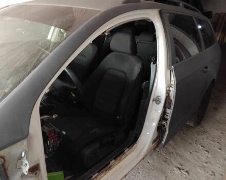 Белый Фольксваген Пассат Вариант, объемом двигателя 1.4 л и пробегом 250 тыс. км за 750 $, фото 5 на Automoto.ua