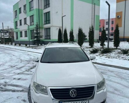 Белый Фольксваген Пассат Вариант, объемом двигателя 1.6 л и пробегом 360 тыс. км за 5461 $, фото 1 на Automoto.ua