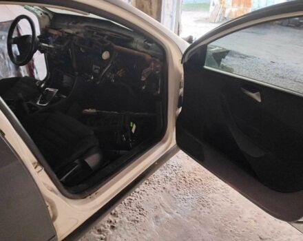 Белый Фольксваген Пассат Вариант, объемом двигателя 1.4 л и пробегом 250 тыс. км за 750 $, фото 2 на Automoto.ua