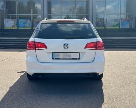 Фольксваген Пассат Вариант 2011 в Ровно на Automoto.ua Белый Фольксваген Пассат Вариант, объемом двигателя 1.6 л и пробегом 277 тыс. км за 7590 $, фото 17 на Automoto.ua