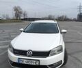 Білий Фольксваген Пассат Варіант, об'ємом двигуна 1.6 л та пробігом 240 тис. км за 9300 $, фото 1 на Automoto.ua