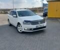Білий Фольксваген Пассат Варіант, об'ємом двигуна 2 л та пробігом 300 тис. км за 9800 $, фото 6 на Automoto.ua