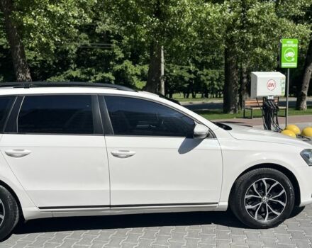 Фольксваген Пассат Вариант 2011 в Хмельницком на Automoto.ua Белый Фольксваген Пассат Вариант, объемом двигателя 2 л и пробегом 288 тыс. км за 7800 $, фото 11 на Automoto.ua