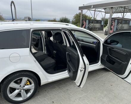 Фольксваген Пассат Вариант 2011 в Львове на Automoto.ua Белый Фольксваген Пассат Вариант, объемом двигателя 2 л и пробегом 221 тыс. км за 7800 $, фото 10 на Automoto.ua