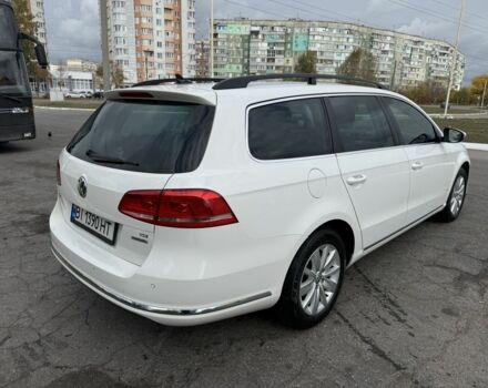 Фольксваген Пассат Вариант 2011 в Полтаве на Automoto.ua Белый Фольксваген Пассат Вариант, объемом двигателя 1.6 л и пробегом 216 тыс. км за 9000 $, фото 4 на Automoto.ua