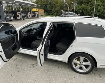 Фольксваген Пассат Вариант 2011 в Львове на Automoto.ua Белый Фольксваген Пассат Вариант, объемом двигателя 2 л и пробегом 221 тыс. км за 7800 $, фото 11 на Automoto.ua