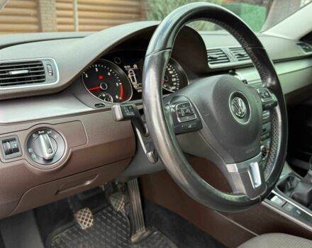 Фольксваген Пассат Вариант 2011 в Киеве на Automoto.ua Белый Фольксваген Пассат Вариант, объемом двигателя 2 л и пробегом 262 тыс. км за 8800 $, фото 16 на Automoto.ua