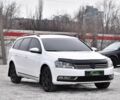 Белый Фольксваген Пассат Вариант, объемом двигателя 2 л и пробегом 300 тыс. км за 8100 $, фото 1 на Automoto.ua