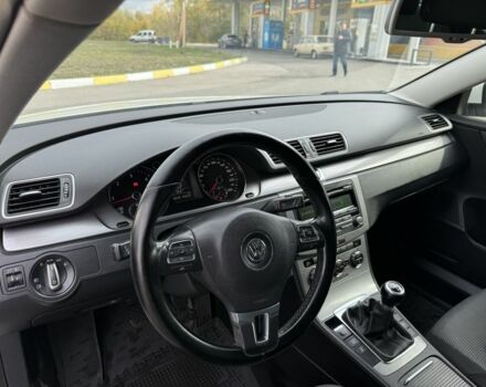 Фольксваген Пассат Вариант 2011 в Полтаве на Automoto.ua Белый Фольксваген Пассат Вариант, объемом двигателя 1.6 л и пробегом 216 тыс. км за 9000 $, фото 20 на Automoto.ua